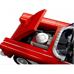 Constructor for adults LEGO Icons 10321 Chevrolet Corvette red collectible car 1210 pieces