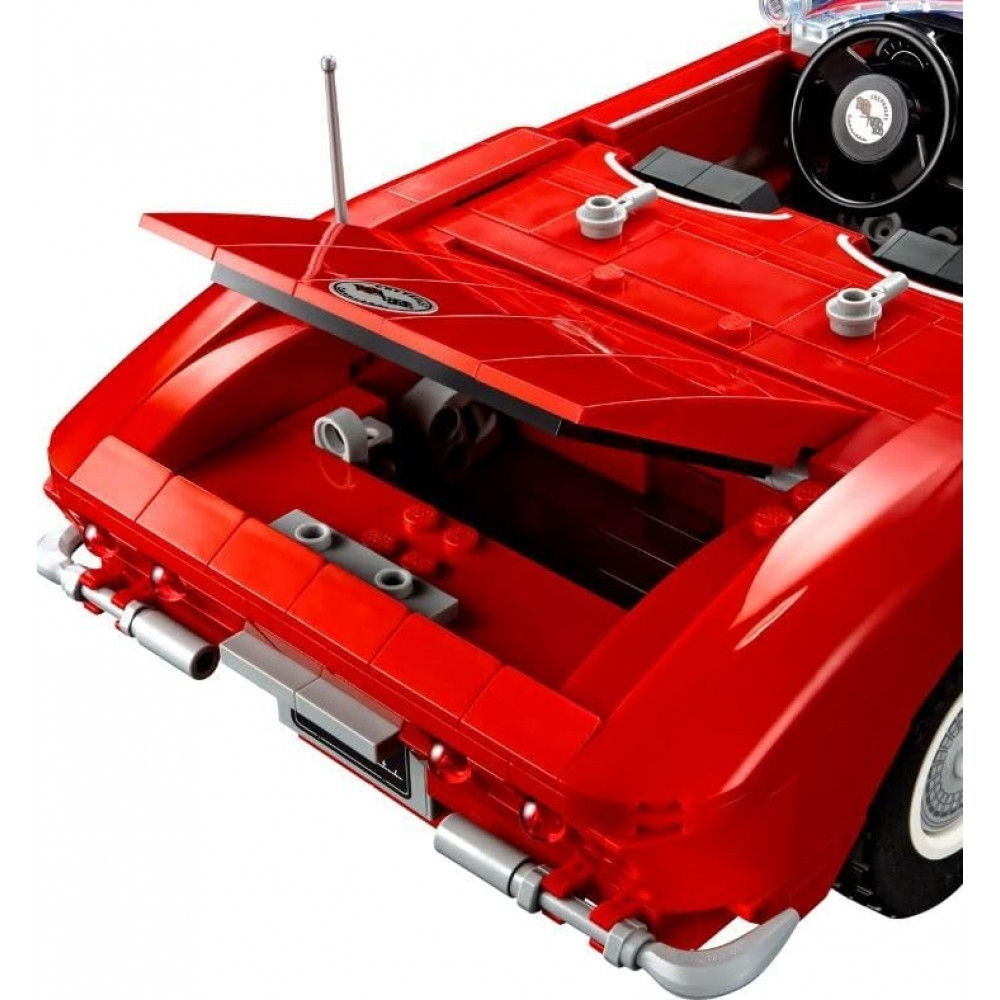 Constructor for adults LEGO Icons 10321 Chevrolet Corvette red collectible car 1210 pieces