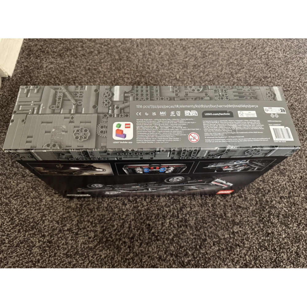 Конструктор LEGO Technic Форсаж Автомобіль Dodge Charger R/T 42231 чорний колекційний 1516 деталей
