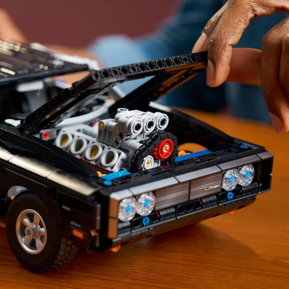 Конструктор LEGO Technic Форсаж Автомобіль Dodge Charger R/T 42231 чорний колекційний 1516 деталей
