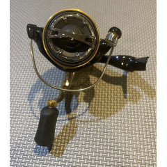 Спінінгова котушка Shimano Nasci 2500 FB (NAS2500FB) 4+1BB 5.0:1