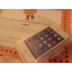 Mp3 плеєр Apple iPod Touch 4Gen 16 GB White (ME179) новий