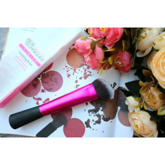 Real Techniques Sculpting Brush for sculpting (without the box)