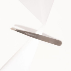 Пінцет для брів Tweezerman Studio Platinum Collection Silver Slant Tweezer