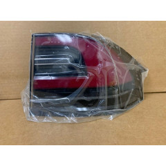 Задний фонарь TESLA MODEL X 2016-19 TAIL LAMPS 1034334-00-A / 1034335-00 A