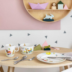 Набір посуду і столових приладів Villeroy & Boch для дітей Hungry as a Bear з 7 предметів.