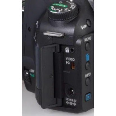 Цифровий дзеркальний фотоапарат Pentax K100D Super Body