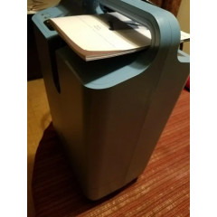 Compact oxygen concentrator Philips Respironics EverFlo Oxygen Concentrator 5L/min (run time 3000 hours)