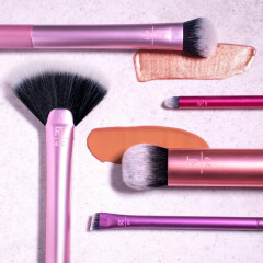 Real Techniques By Sam & Nic Artist Essentials Brush Set