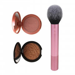 Real Techniques Makeup Blush Brush for Powder Blush or Bronzer