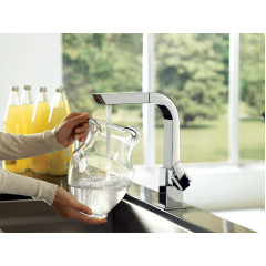 Кухонний змішувач з висувним виливом Moen S7597C Chrome One-Handle High Arc Pullout Kitchen Faucet, Хром