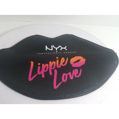 Косметичка - Ulta Xo Lippie Love Nyx Lips Makeup Bag Black Lip на молнии