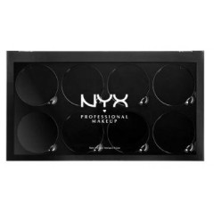 NYX Empty Pro Palette 01 is a refill palette for powders and blushes.