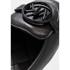 Мокасини MICHAEL Michael Kors Lillie Leather Moccasin чорні (розмір 34)