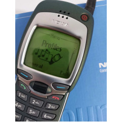 Ретро мобільний телефон Nokia 7110 чорний 9 KB