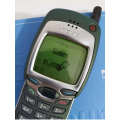 Ретро мобільний телефон Nokia 7110 чорний 9 KB