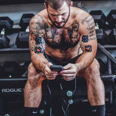 Compex Sport Elite 3.0 Portable Muscle Stimulator, Black