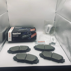 Комплект гальмівних колодок Bosch BC1210 дискових передніх 4 шт