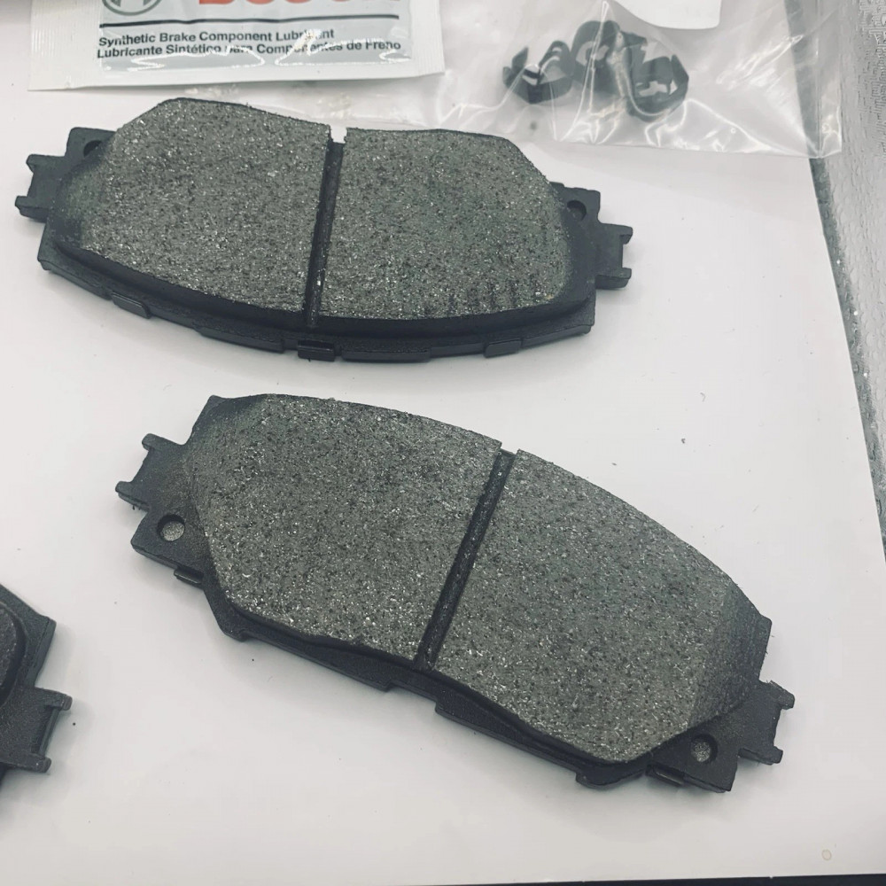 Bosch BC1210 front disc brake pad set, 4 pieces