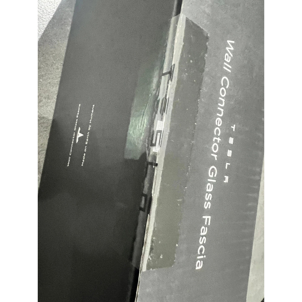 Лицевая панель для зарядной станции Tesla Wall Connector Glass Fascia Black (только крышка без зарядного устройства)