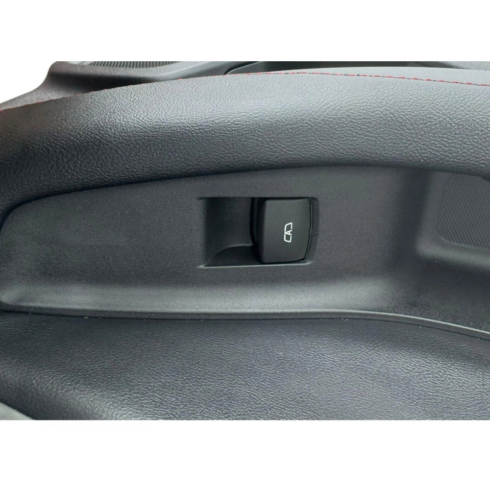 Внутренняя отделка двери задняя левая для Acura ZDX 2024-2025 черная с красной вставкой