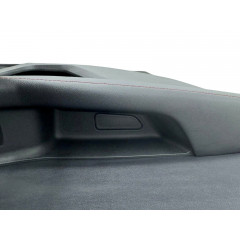 Внутрішнє оздоблення дверей заднє ліве для Acura ZDX 2024-2025 чорне з червоною вставкою