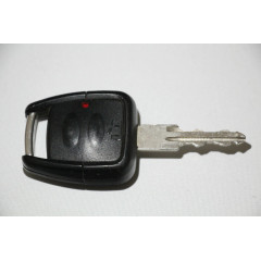 Автоключ Opel для Omega A, Vectra A/B  в хорошому стані 