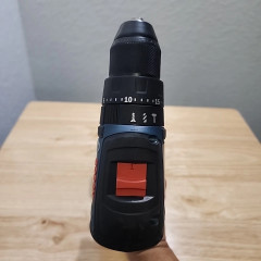 Аккумуляторная ударная дрель-шуруповерт Bosch GSB18V-490N 18V