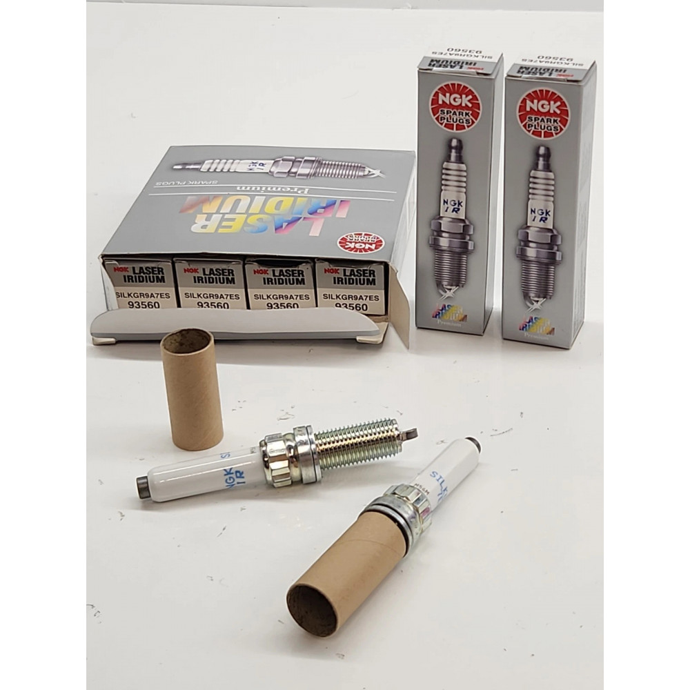 Іридієва свічка запалювання NGK 93560 Laser Iridium SILKGR9A7ES для Audi Porsche VW