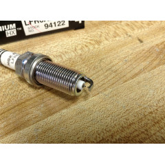 Комплект 8 шт рутенієвих свічок запалювання NGK (94122) LFR6AHX-S Ruthenium HX Spark Plug для BMW, Lexus, Toyota, Volvo, HONDA ACURA