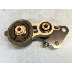 Подушка двигуна задня Ford (7T4Z6068BA, 8T4Z6068A, 8T4Z6068B) для Ford Edge Lincoln MKX 3.5L 2007-2010