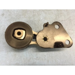 Подушка двигуна задня Ford (7T4Z6068BA, 8T4Z6068A, 8T4Z6068B) для Ford Edge Lincoln MKX 3.5L 2007-2010