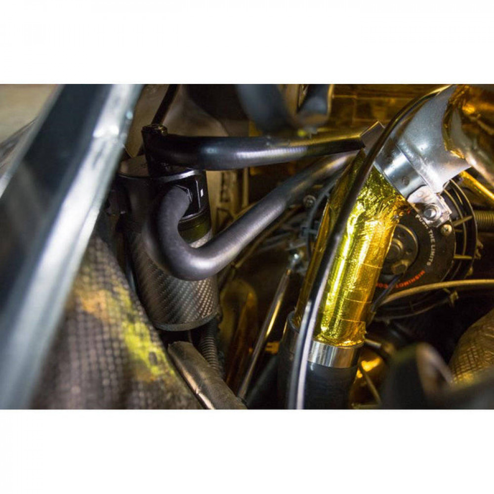Преміальний універсальний маслоуловлювач сепаратор Mishimoto MMBCC-CF Carbon Fiber oil catch can