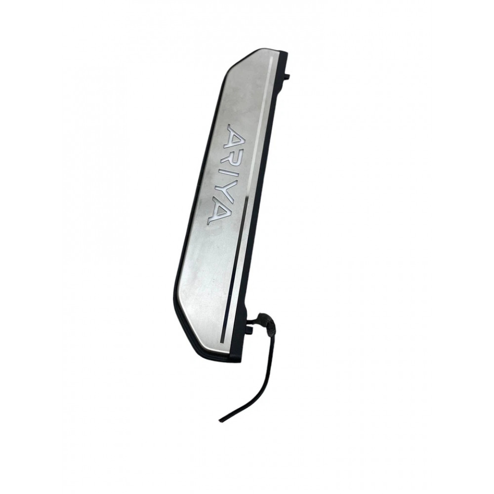 Set of illuminated door sill plates for Nissan Ariya 2023-2025, set of 4 pcs used