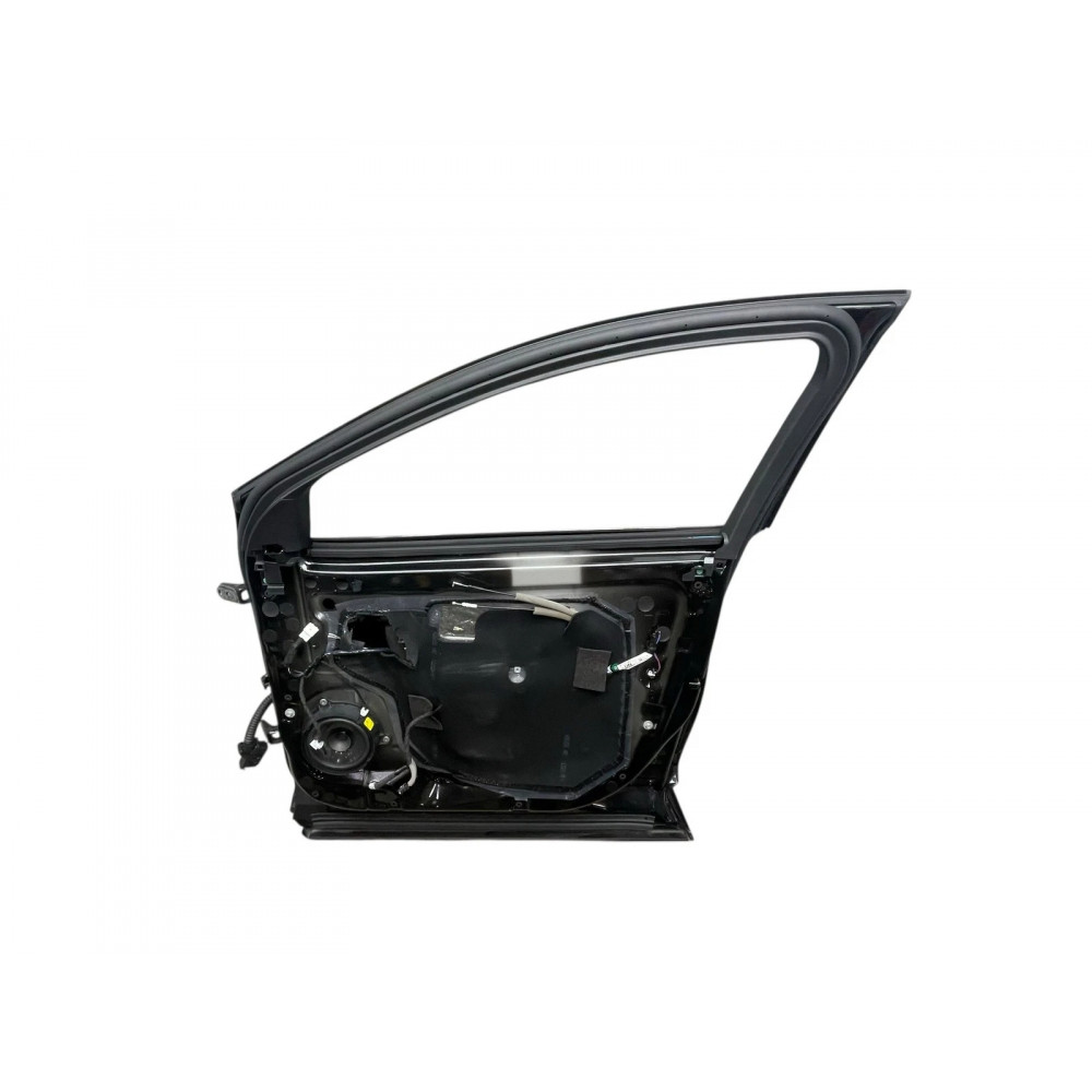 Передні праві двері Nissan Ariya 2023-2025 OEM H0100-5MPOA чорні Black Diamond (GAT)