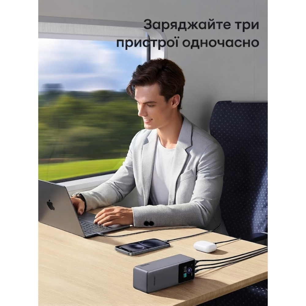 UGREEN Nexode Pro Powerbank 25000 mAh with 200W power for laptop and smartphone