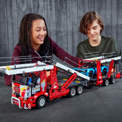Конструктор Lego Technic 42098 Грузовик-транспортер с синей машиной 2493 деталей