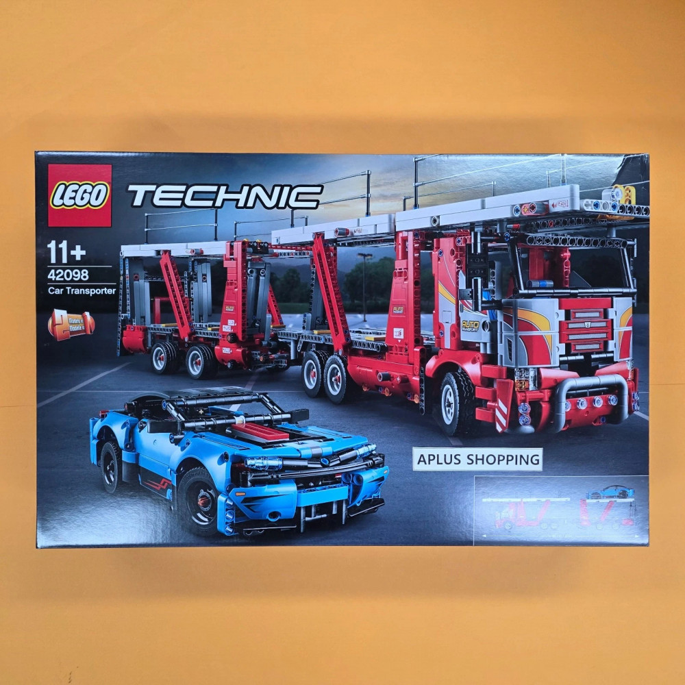 Конструктор Lego Technic 42098 Вантажівка-транспортер з синьою машиною 2493 деталі