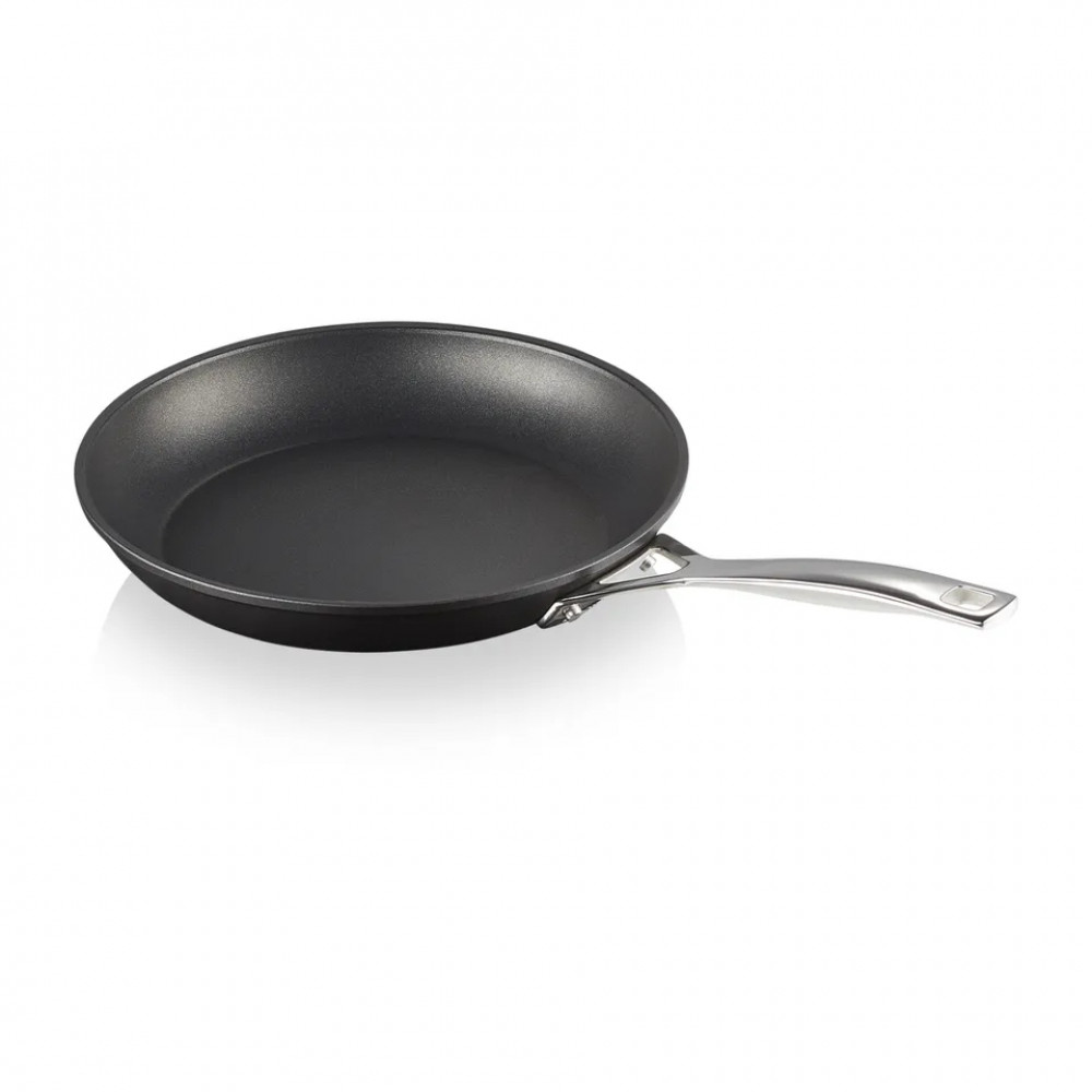 Сковорода Le Creuset Aluminium високоякісного кованого алюмінію діаметром 26 см Made in France