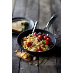 Le Creuset Aluminium frying pan made of high-quality forged aluminum with a diameter of 26 cm Made in France
