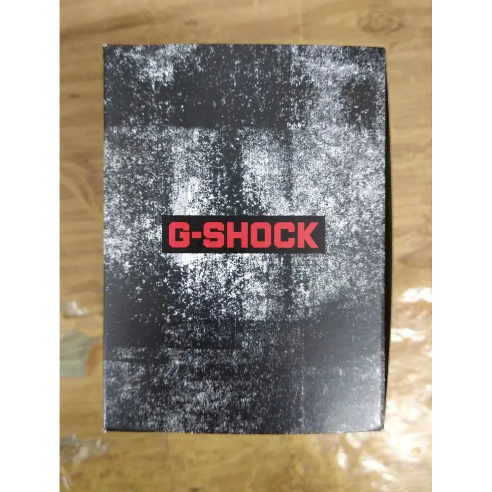Чоловічий наручний годинник Casio G-Shock GA-700UC-5A бежевий