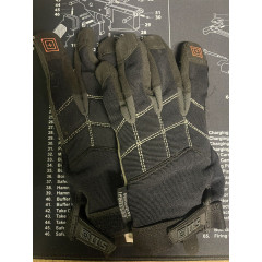Tactical gloves 5.11 Tactical Station Grip Gloves, black.