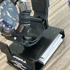 Чоловічий годинник Casio AQ-S810W-2A3V