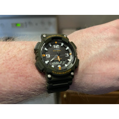 Чоловічий годинник Casio AQ-S810W-3AVCF