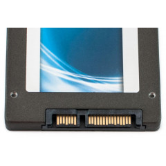 Твердотільний SSD накопичувач Crucial 2.5" SATA III 64Gb