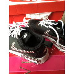 Кросівки дитячі Nike Air Max Thea зі стразами (розмір - 31)