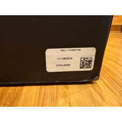 Зарядний пристрій Tesla Wall Connector Model 3 S X Y J1772 Gen 3 (48А) 11,5кВ  білого кольору