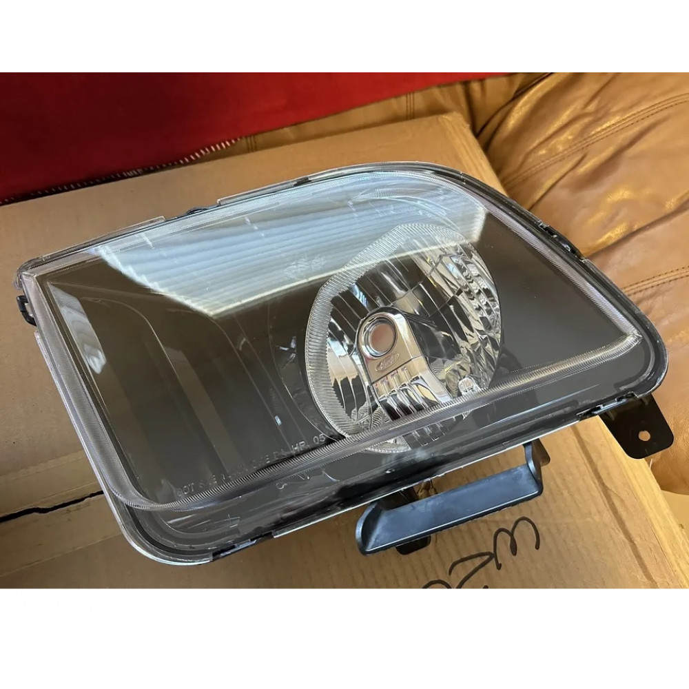 Headlight Set Ford Mustang 2005-2009craft (2 pieces) Used