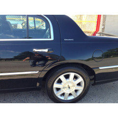 Крышка-колпак автомобильного диска Lincoln Town Car 2006-2011 (1 шт)