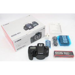 Дзеркальний фотоапарат Canon EOS 90D body
